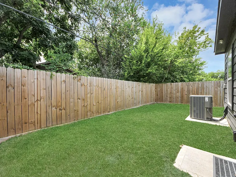 5774 Heron Dr #B — Photo 33