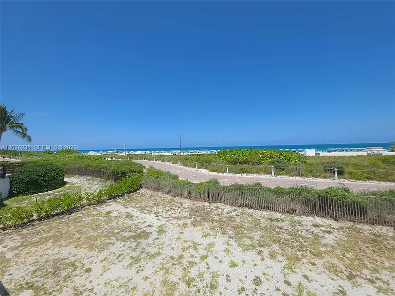 401 Ocean Dr #304 — Photo 25