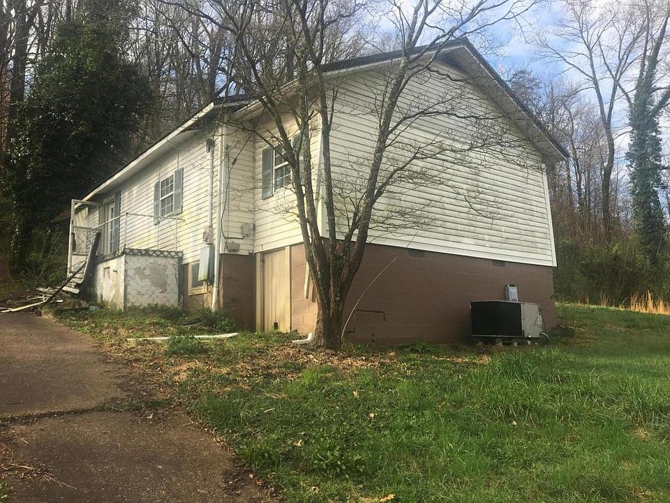 1st image of 214 Shipman Dr