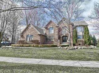 14911 Cranbrook Ct, Shelby Township, MI 48315