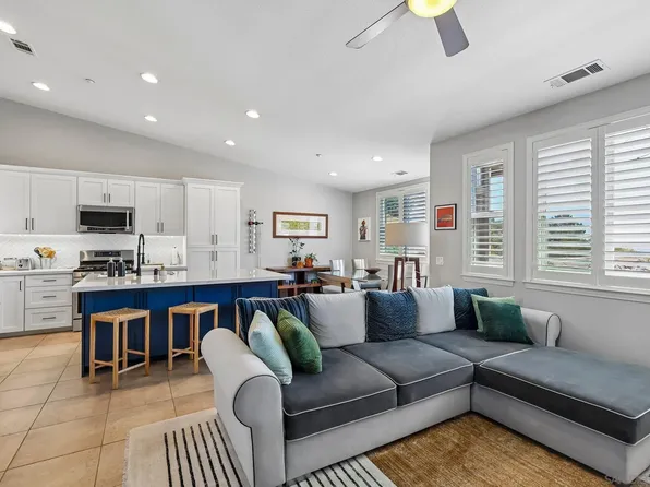 3156 Harbor Ridge Ln, San Diego, CA 92103