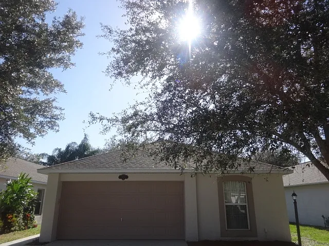2056 Redwood Cir NE — Photo 1