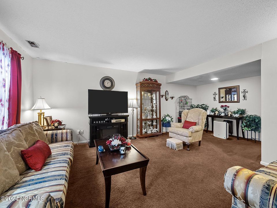 603 Myrtlewood Circle, Jacksonville, NC 28546 Zillow