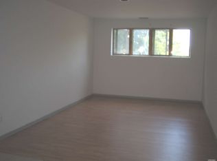 400 Glen Cove Ave APT 1, Sea Cliff, NY 11579