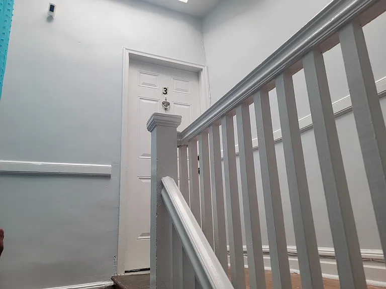 291 Cator Ave #3 — Photo 2