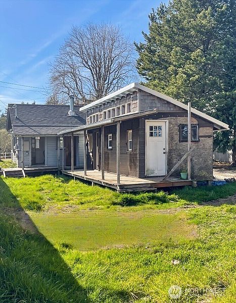 3rd image of 2900 Alexson Road