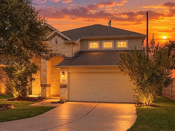 3rd image of 6102 Nicholas Ln
