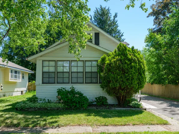 812 Washburn Ave, Kalamazoo, MI 49048