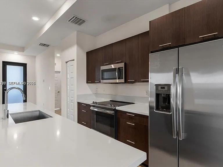 8031 NW 104th Ave #31 — Photo 6