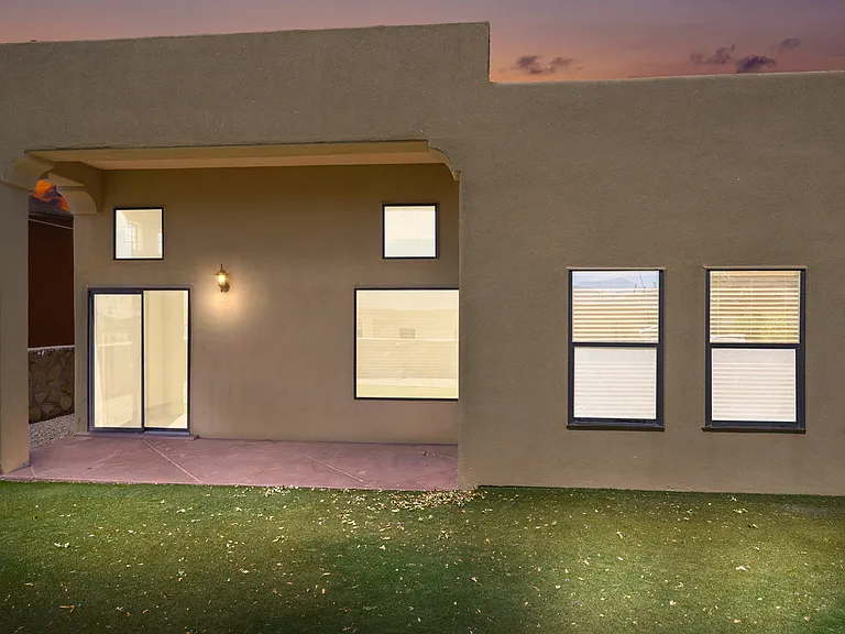 3950 Agua De Vida Dr — Photo 27