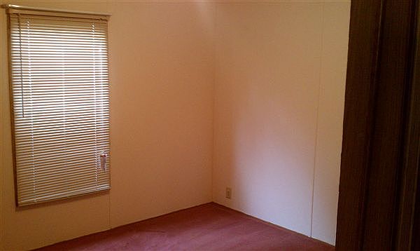 Back bedroom