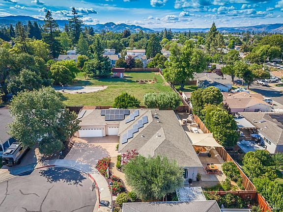 2nd image of 10 Brooke Court