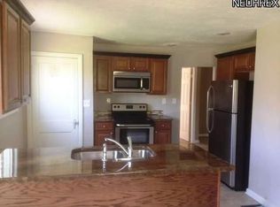 4623 Osborn Rd, Garfield Heights, OH 44128