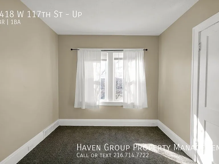 3418 W 117th St #UP — Photo 14