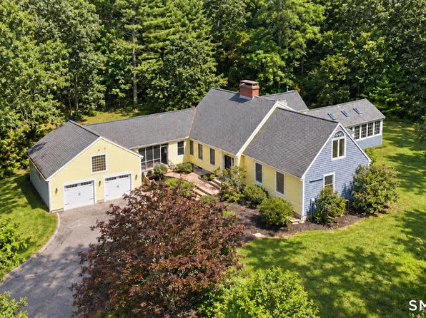 555 Senexet Road, Woodstock, CT 06281