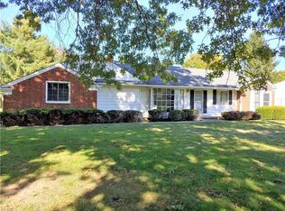 10311 Tanager Trl, Brecksville, OH