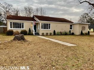 507 1st Ave, Atmore, AL 36502
