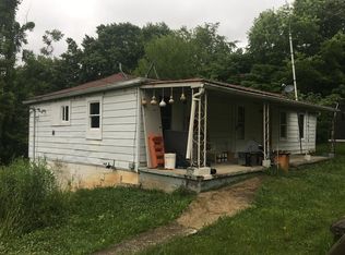 2303 Highway 52 W, Beattyville, KY 41311