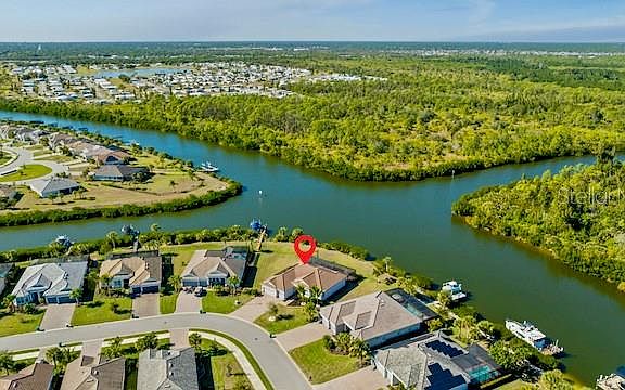 4th image of 15080 Spanish Point Dr