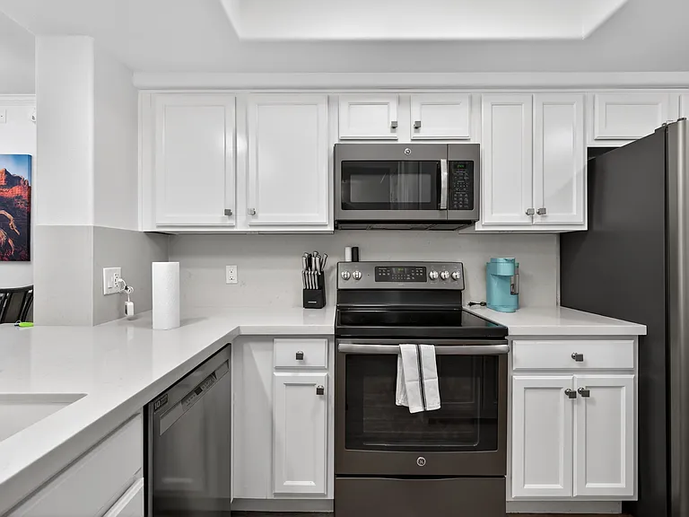 15095 N Thompson Peak Pkwy #2046 — Photo 9