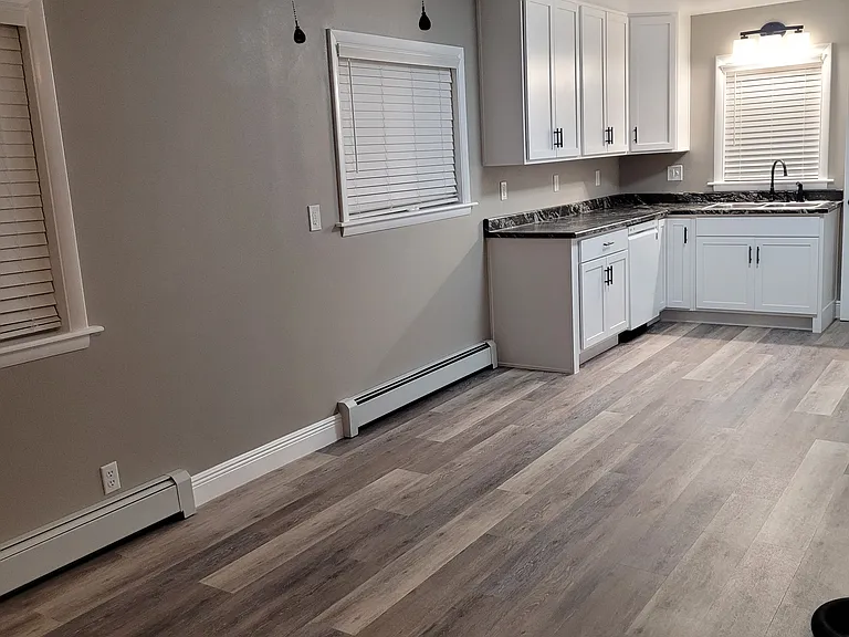 808 E 4th St #808 — Photo 12