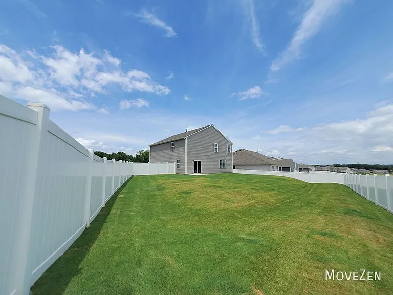 349 Silicon Dr — Photo 25