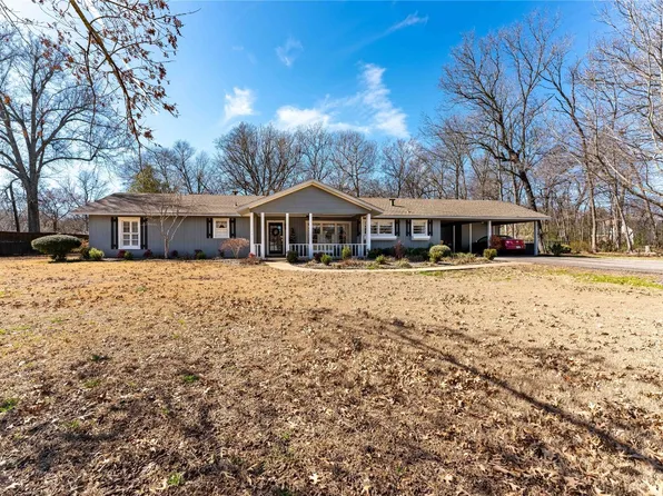 920 36th St SE, Paris, TX 75460