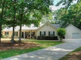 15 Wrens Nest, Newnan, GA 30263