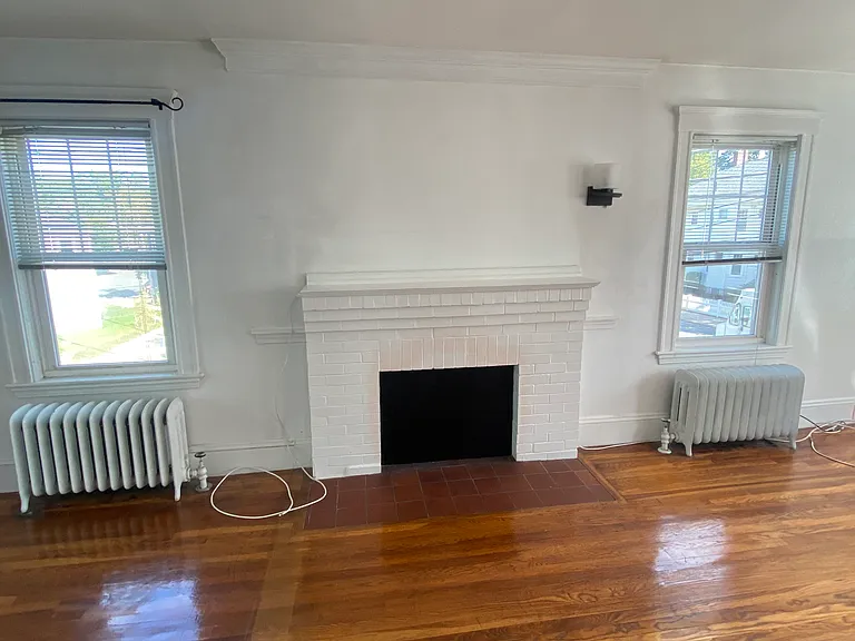 21 S Hobart St #2 — Photo 7
