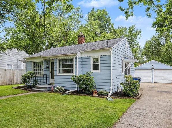 1231 Bronx Ave, Kalamazoo, MI 49048