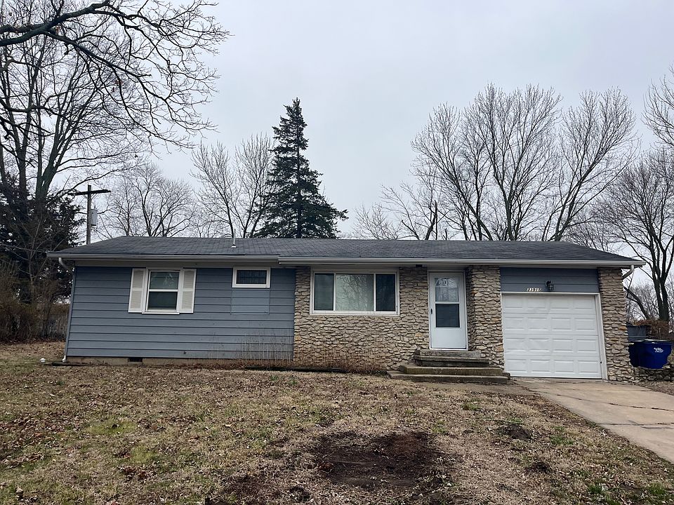 1st image of 33915 W 83rd St