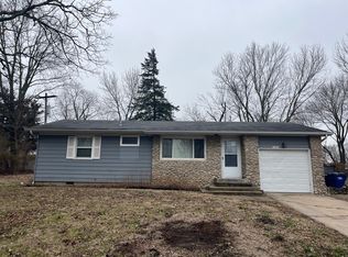 33915 W 83rd St, De Soto, KS 66018