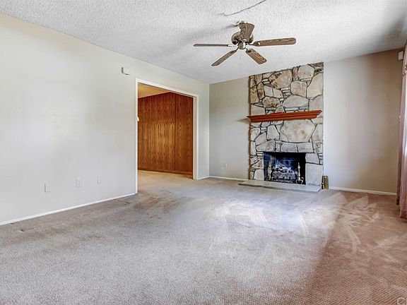 5th image of 1503 N Mariposa Ave