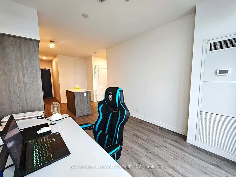 22 Hughson St N #3001 — Photo 3