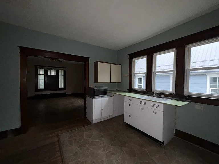 514 W Marion St #A — Photo 7