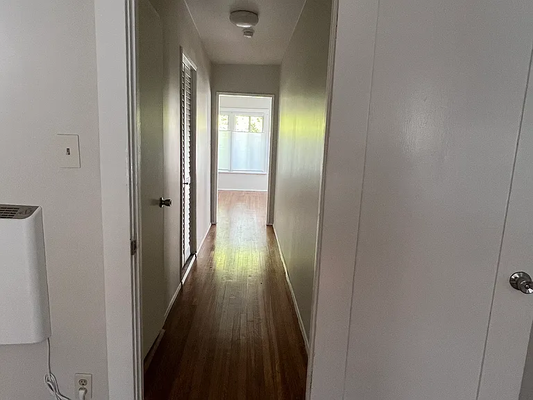 1608 Avalon St — Photo 40