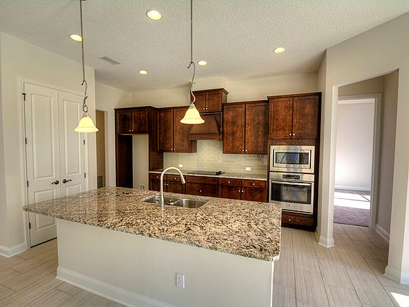 Egret-VI-AN Kitchen1