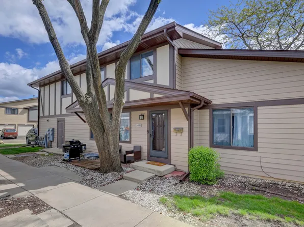 1458 Sutter Dr #1622-3, Hanover Park, IL 60133