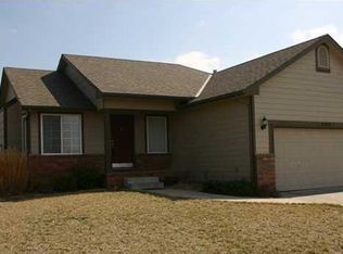 1154 Trailridge Dr, Derby, KS 67037