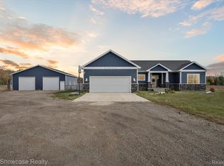 11471 S Bauer Rd, Eagle, MI 48822