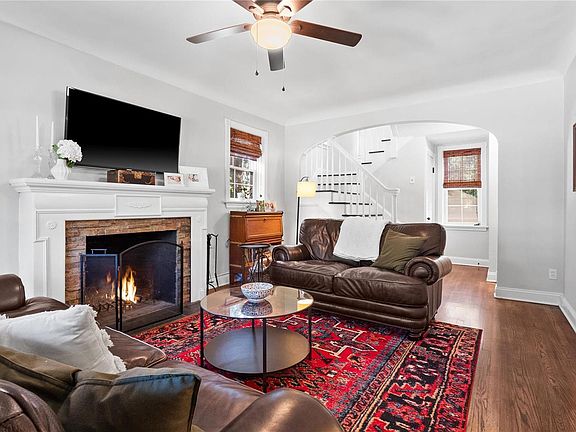2nd image of 7449 Gannon Ave