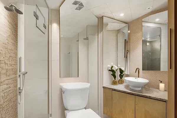 Sold by SERHANT. | media 23