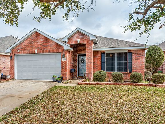 2nd image of 4737 Sea Ridge Dr