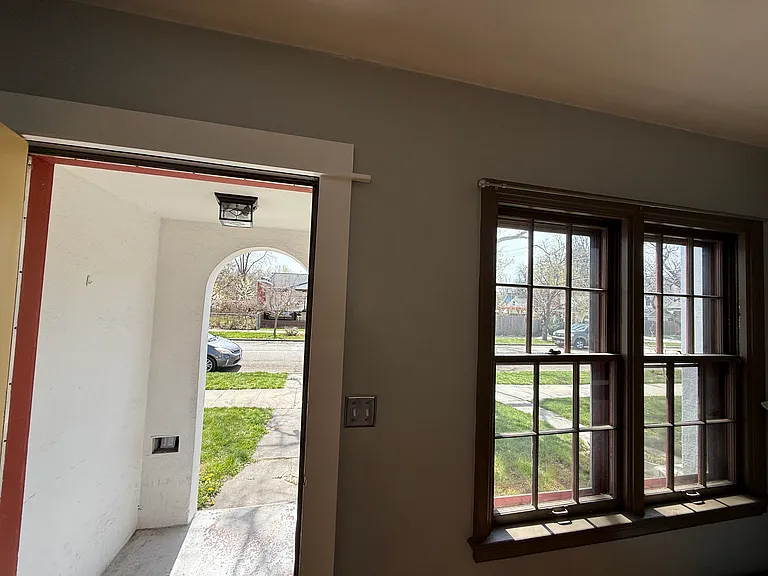 1402 W Lemp St — Photo 19