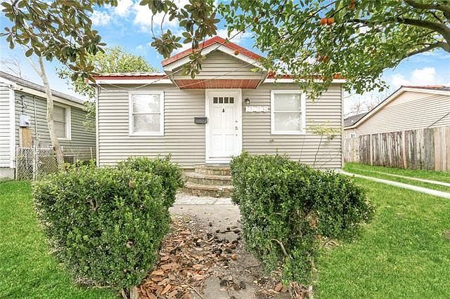1st image of 3611 4th St