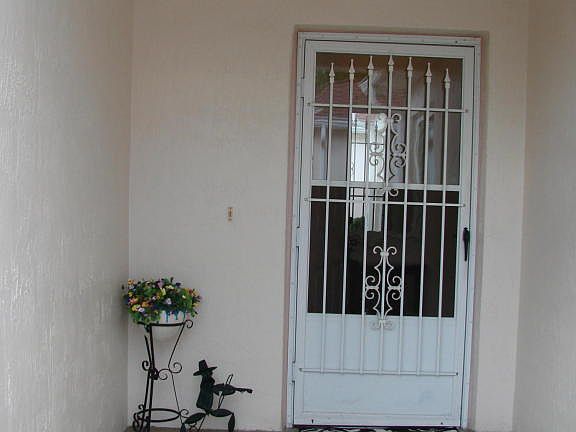 2nd image of 758 Hernandez Dr