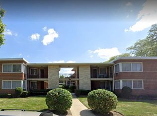 118 W Virginia St APT 6, Elmhurst, IL 60126