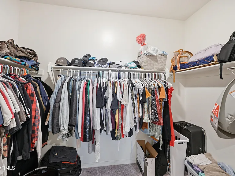 2022 E New Bonnet Ln — Photo 16