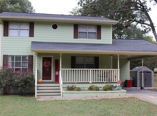 305 3rd St, Statham, GA 30666