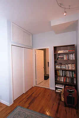 Rented by R New York | media 20